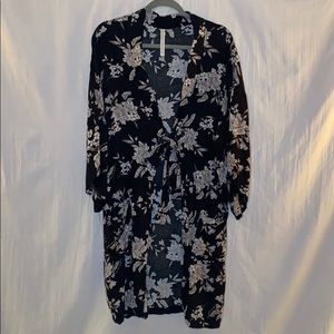 Spiritual Gangster Black Floral Jacket